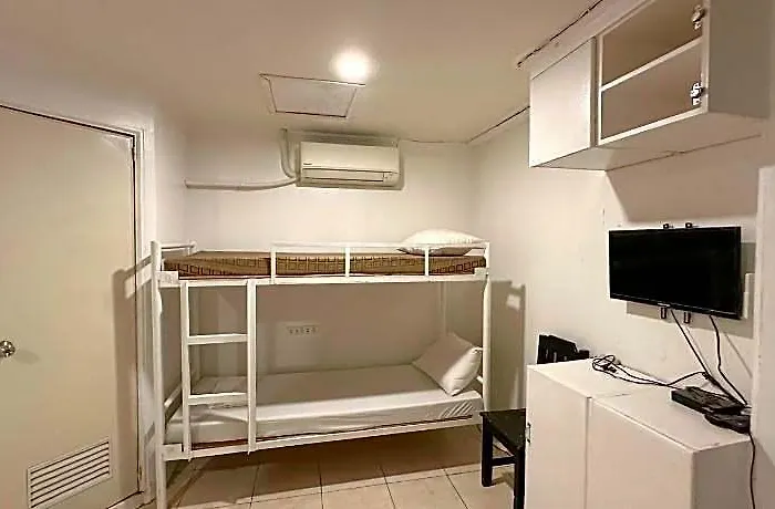Dormitelsph Ust ホテル マニラ市